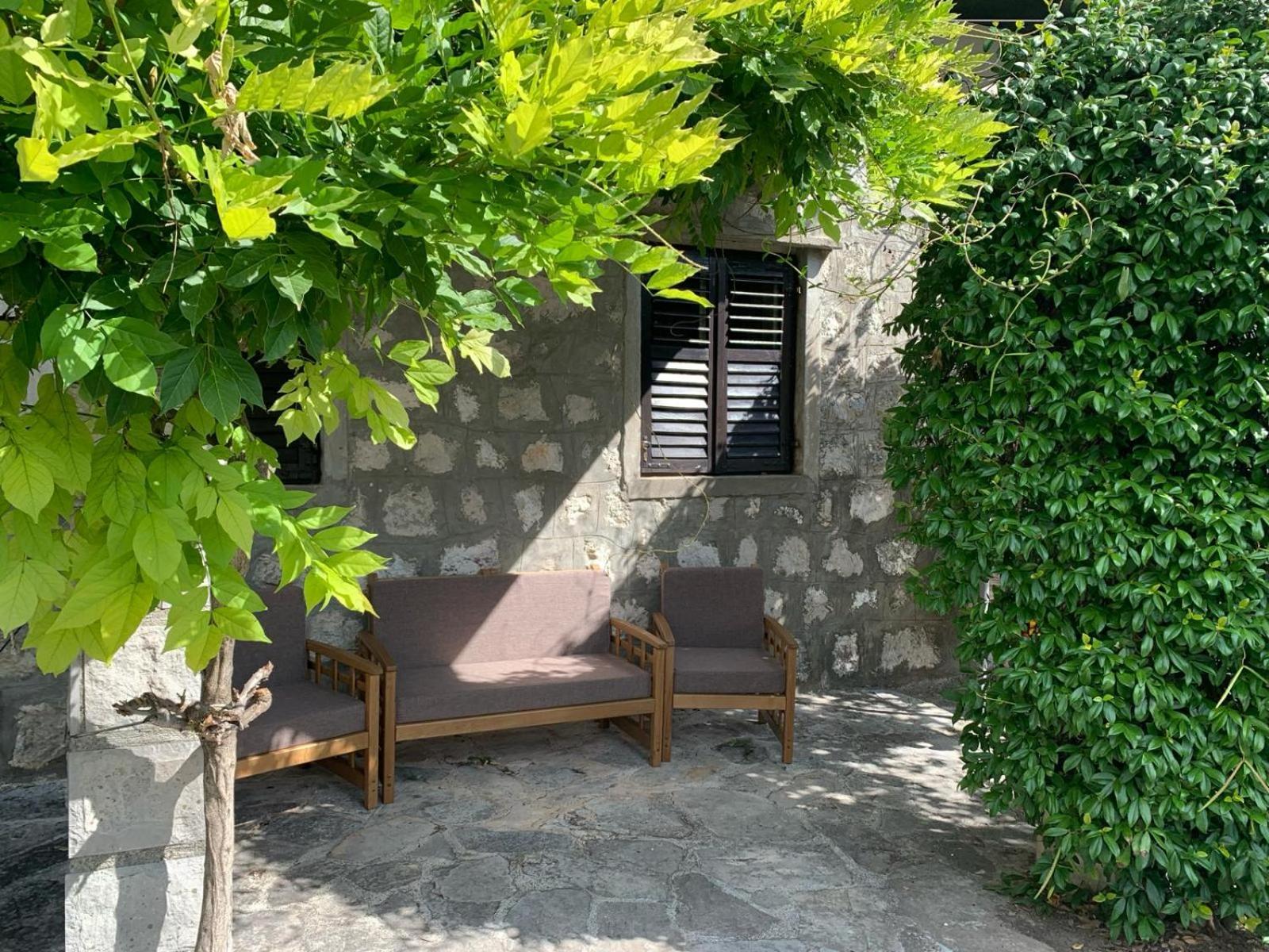 Villa Petrana Kotor Exteriör bild