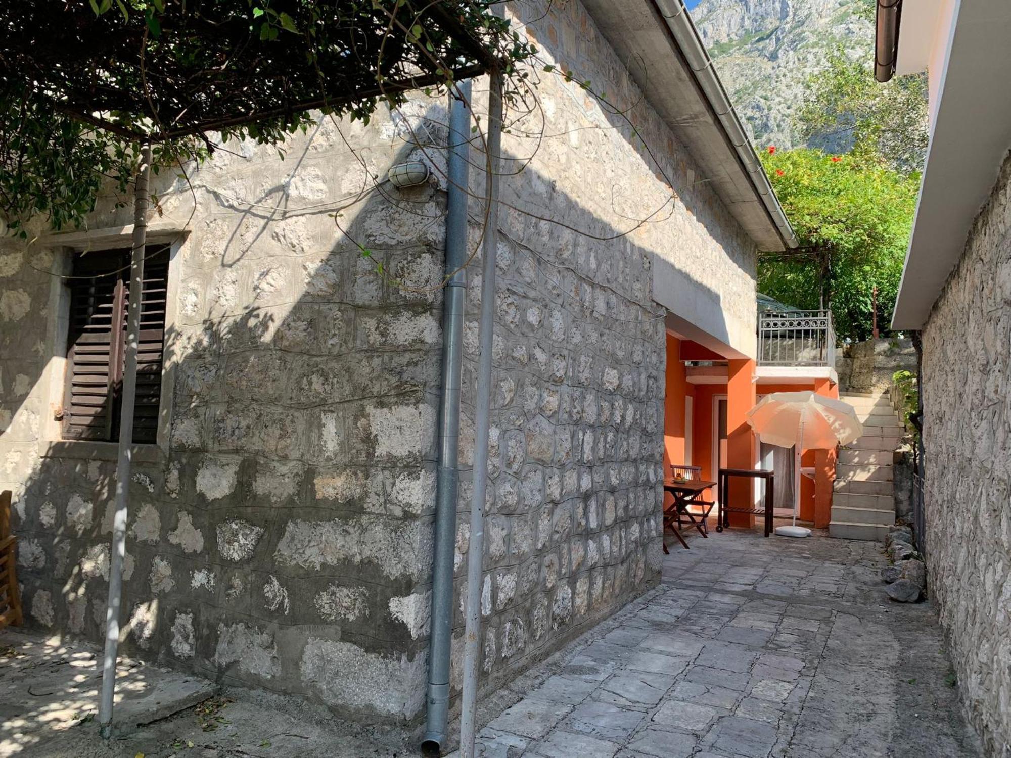 Villa Petrana Kotor Exteriör bild